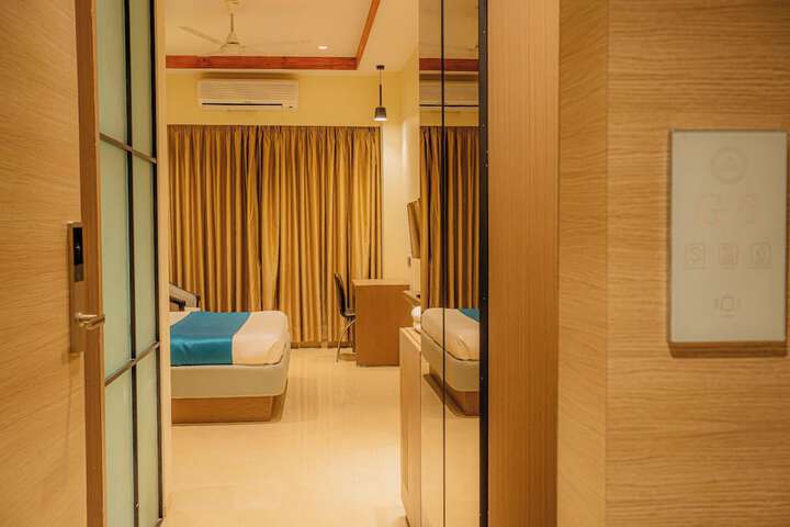 Room 34 of 78