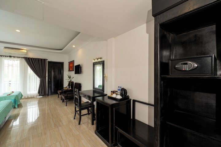 Room 45 of 65