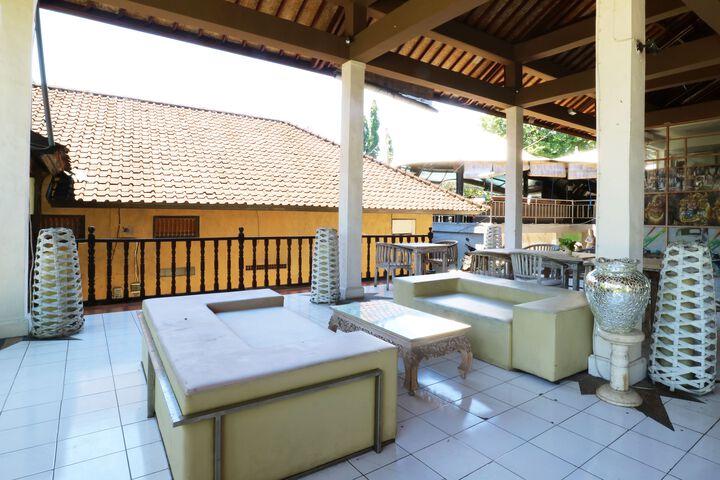 Terrace/Patio 38 of 40