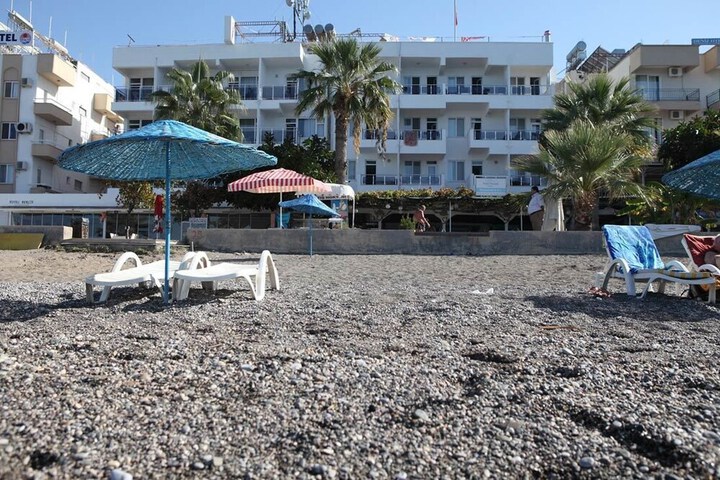 Beach 17 of 19