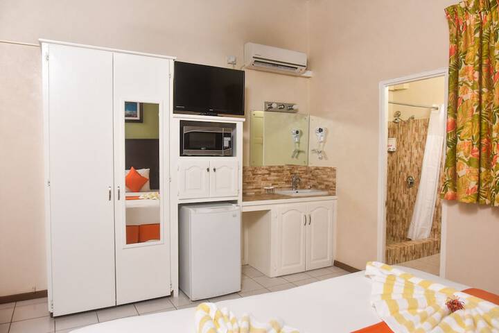 Room 4 of 67