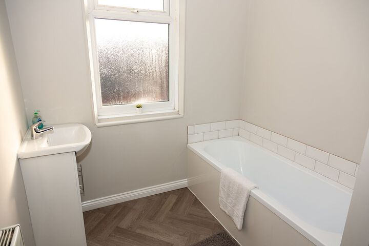 Room 3 of 22