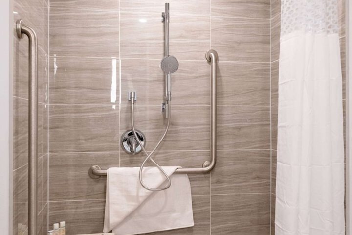 Bathroom shower
