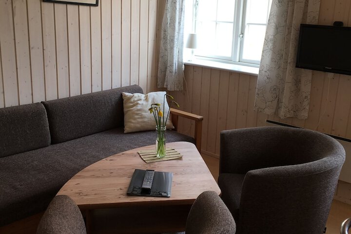 Room 7 of 62