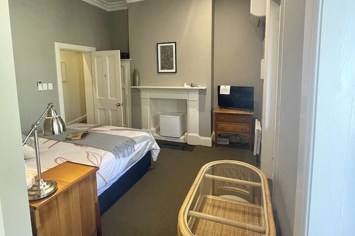 Room 48 of 151