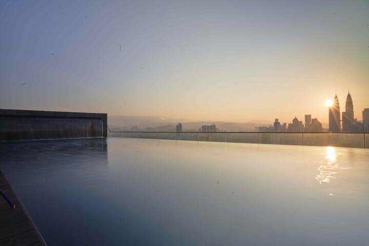 Pool 29 of 43