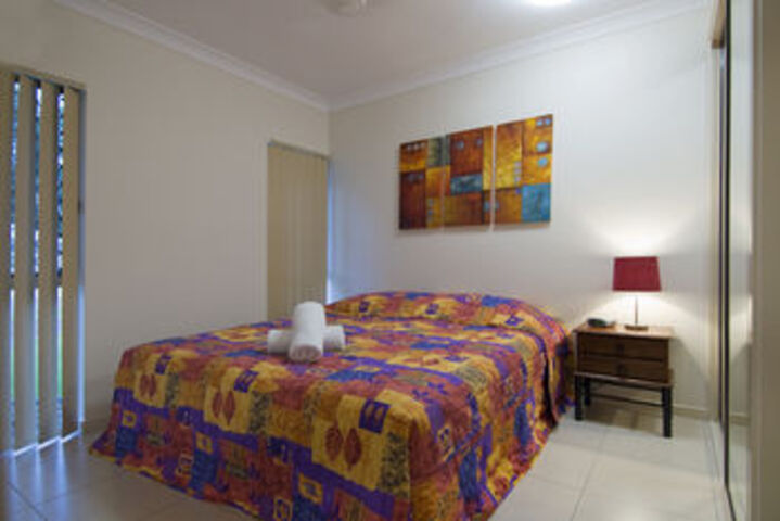 Room 8 of 25