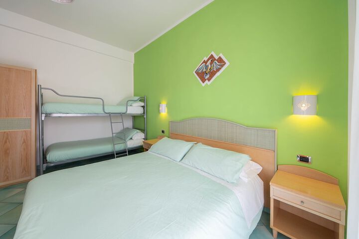 Room 15 of 57