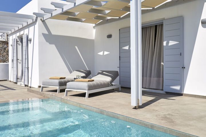 Pool 113 of 219