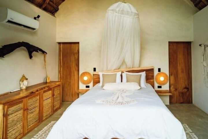 Room 30 of 75