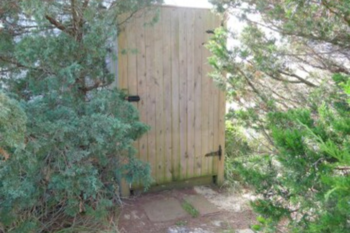 Property Grounds 22 of 44