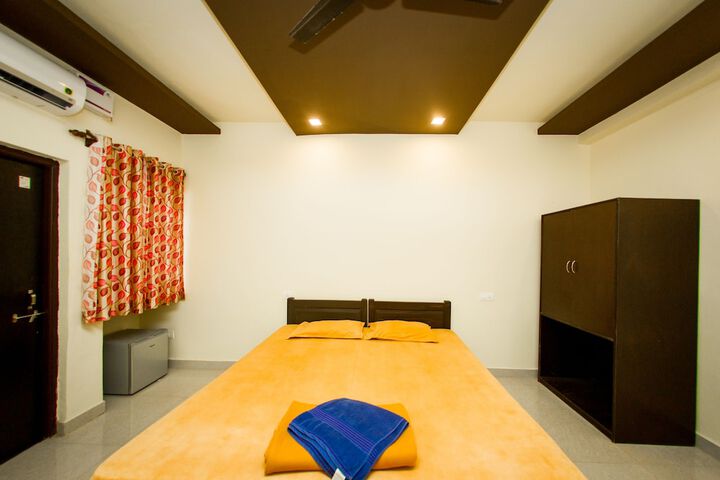 Room 36 of 144