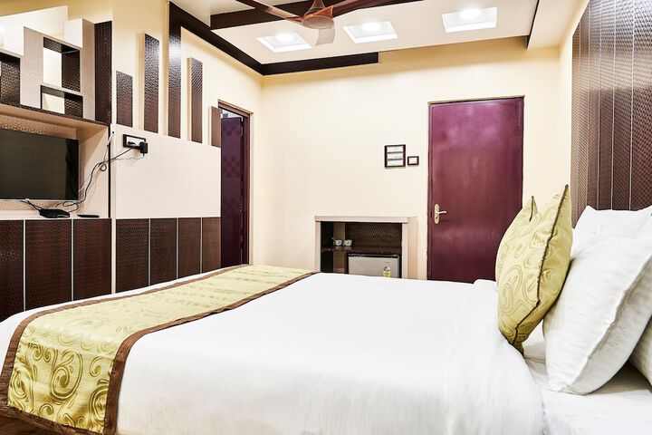 Room 29 of 45