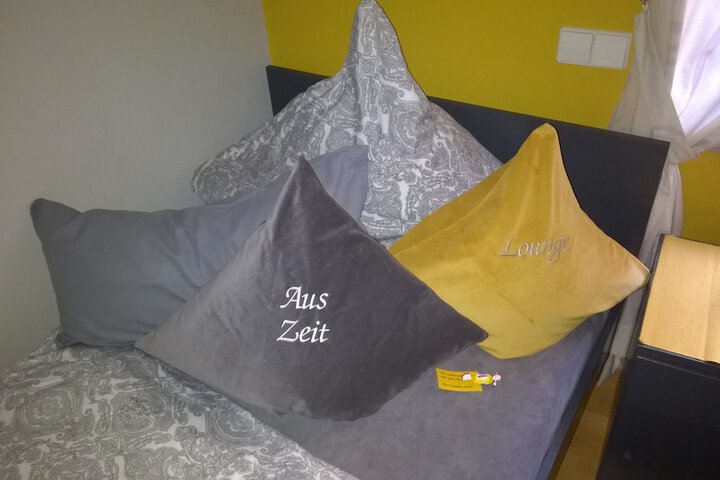 Room 10 of 61