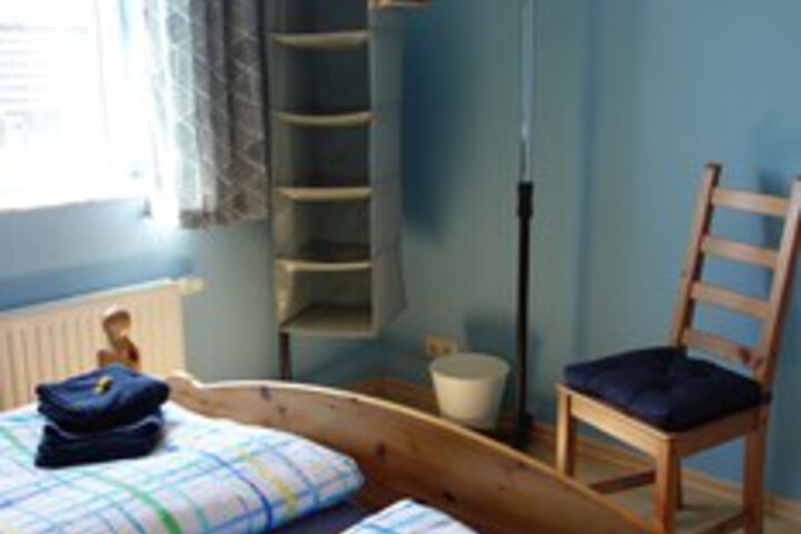 Room 96 of 121