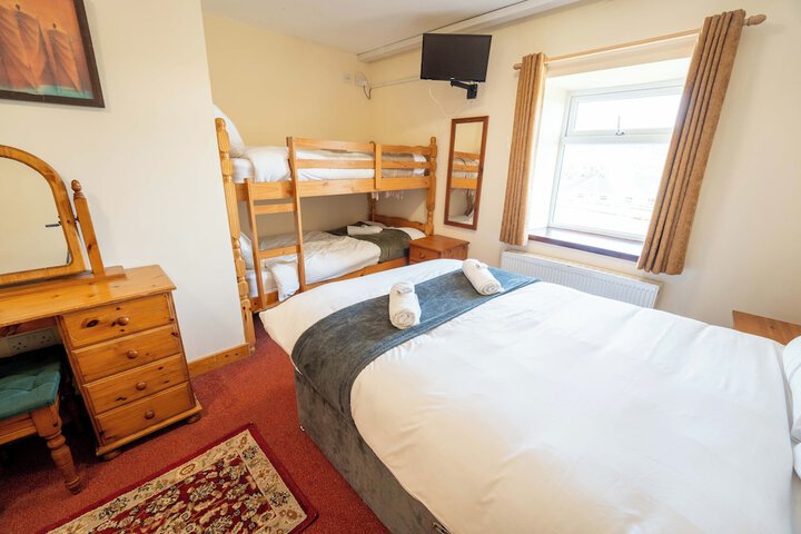 Room 5 of 64