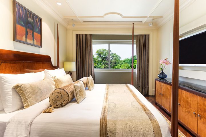 Room 54 of 159