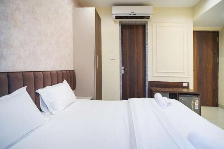 Room 5 of 24