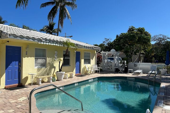 Pool 107 of 141