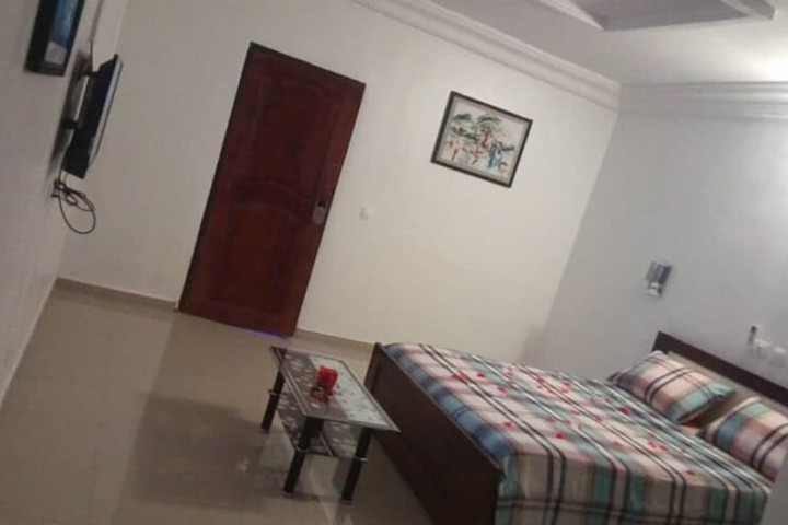 Room 43 of 67