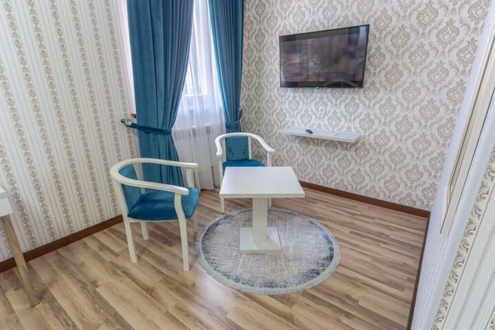 Room 14 of 25