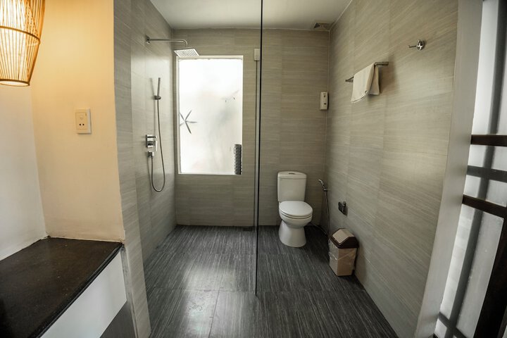 Room 26 of 42