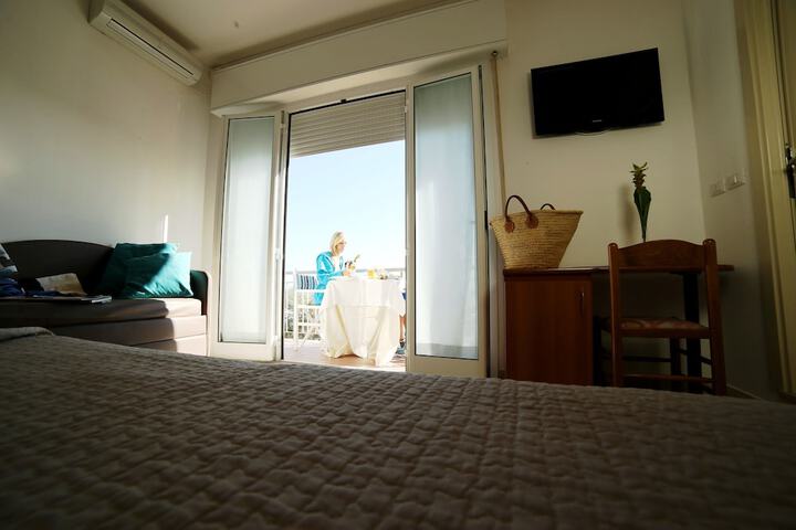 Room 20 of 113
