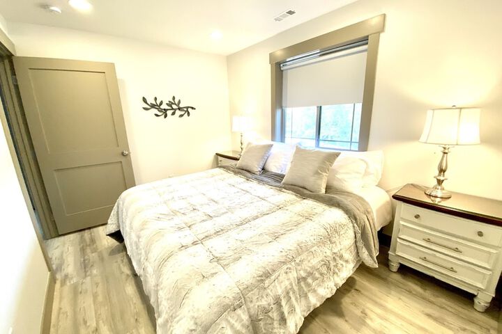 Room 49 of 426