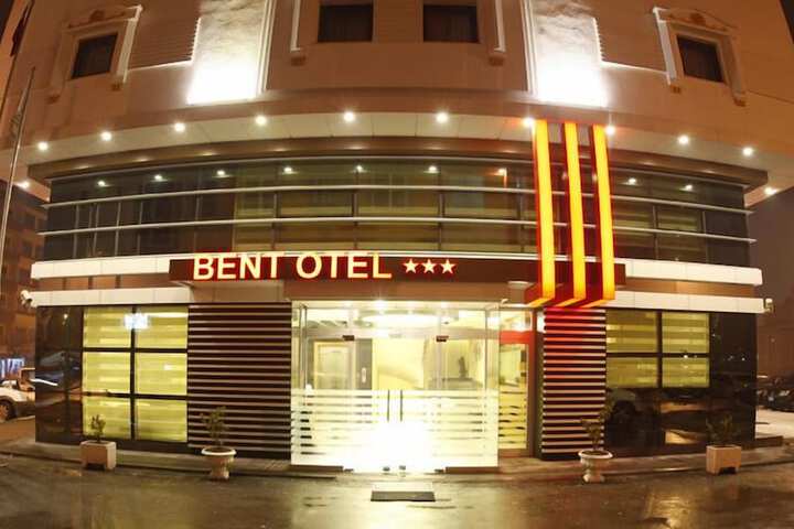 Hotel 31 of 33