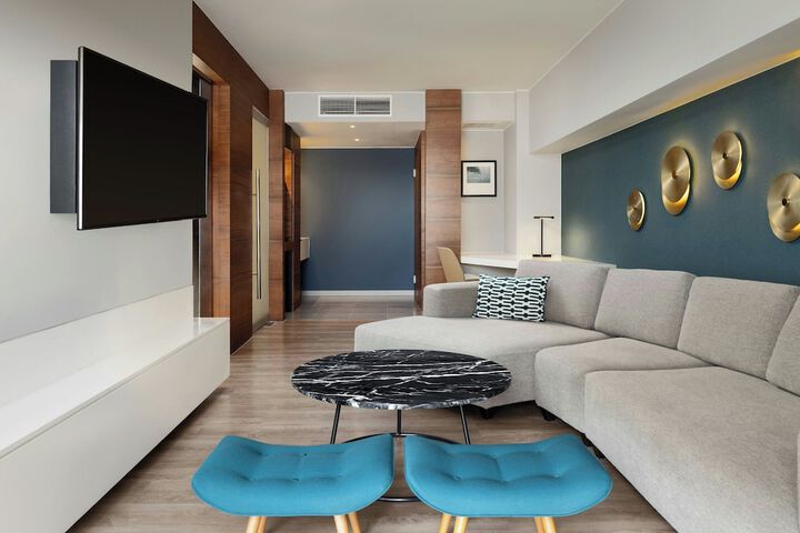Room 10 of 70