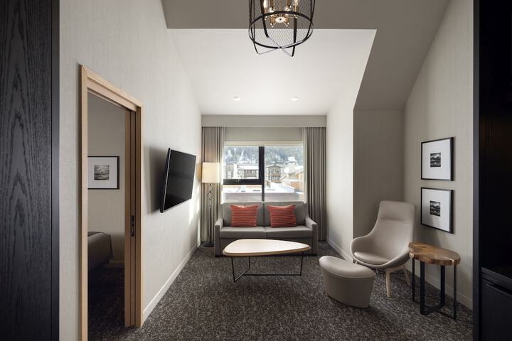 Room 39 of 53