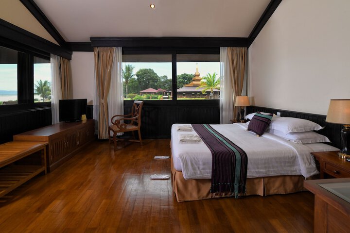 Room 27 of 75