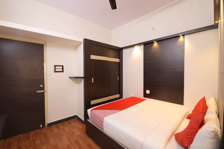 Room 17 of 23