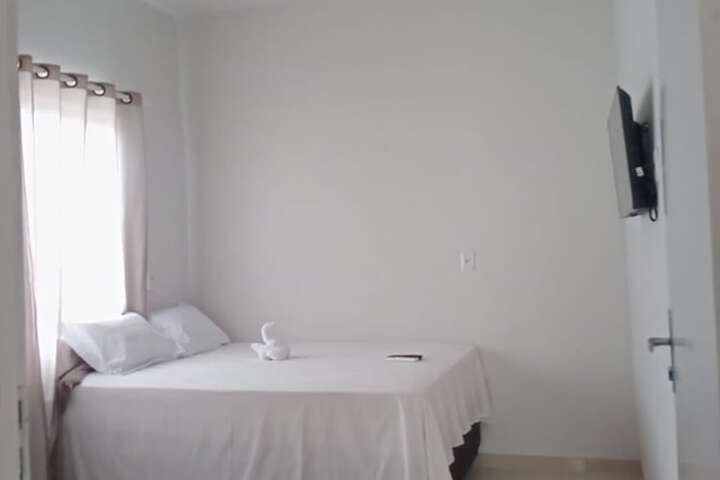 Room 10 of 49