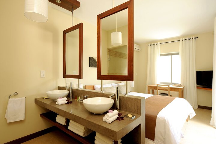 Room 3 of 15