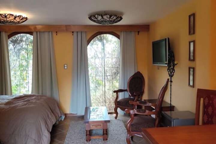 Room 2 of 13