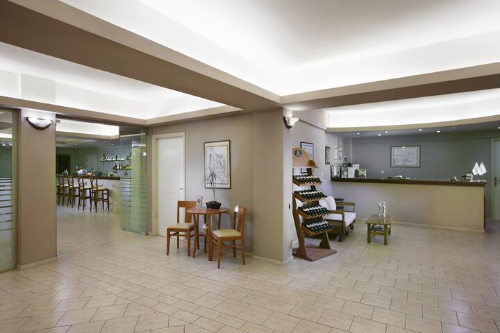 Hotel Interior 3 of 32
