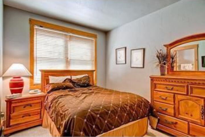Room 18 of 39