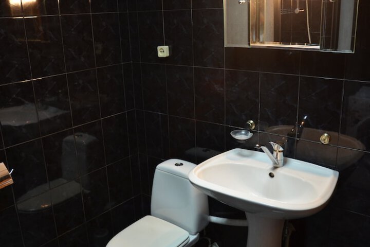 Clean Restrooms