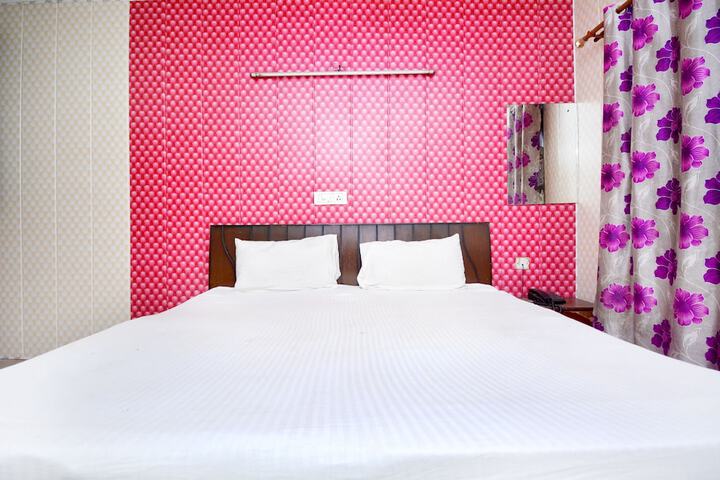 Room 25 of 26