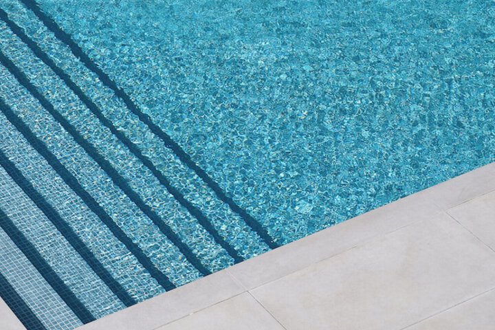 Pool 57 of 72