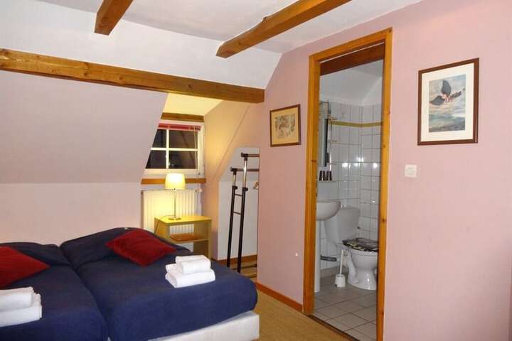 Room 3 of 31