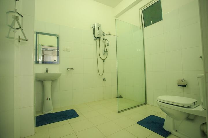 Room 29 of 70
