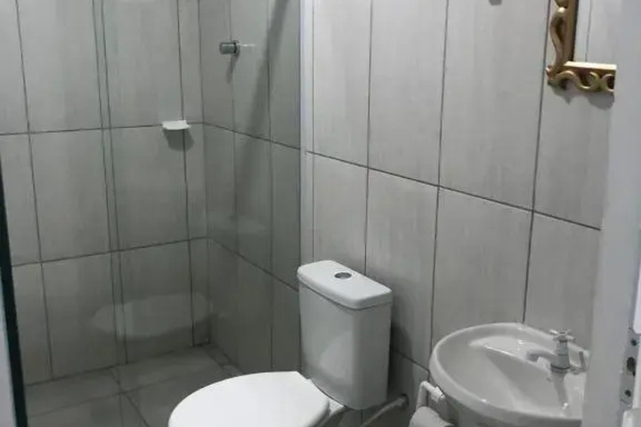 Room 7 of 19