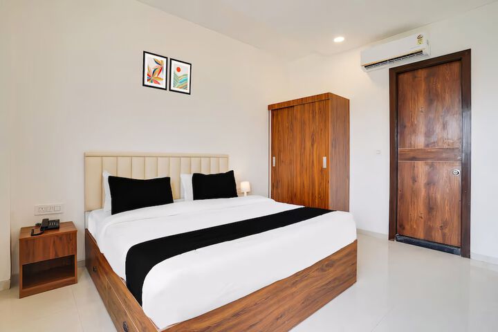 Room 9 of 22