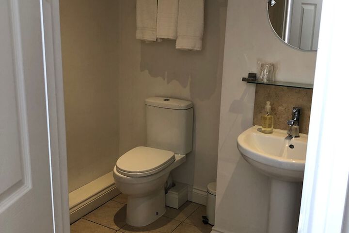Room 7 of 29