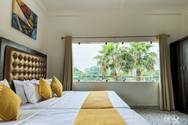Room 14 of 36