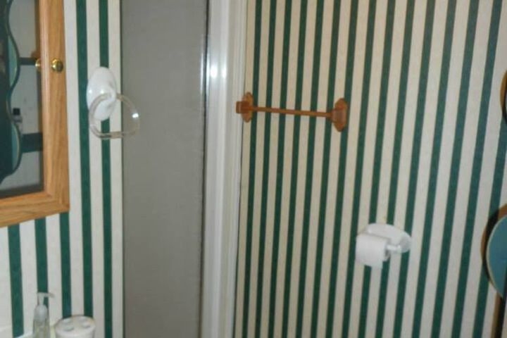 Room 18 of 21