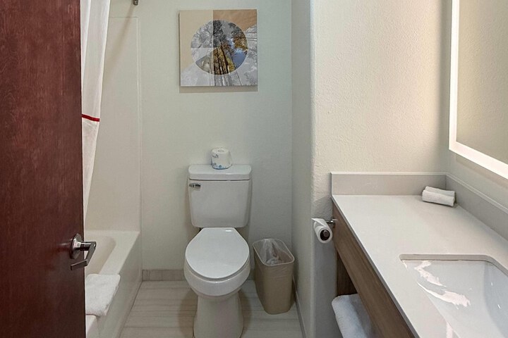 Room 58 of 112