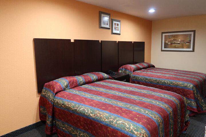 Comfort Double Room 2 Queen Beds (5 of 7)